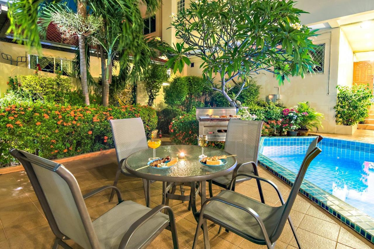 Butterfly Garden Boutique Residences Large Luxury Apts And Villas A Lifetsyle Destination By Neang, Everything You Need All Right Here 1-3 Bedrooms 110 To 190 Sq Mtrs, 2 Full Bathrooms, Rain Shower, Spa Bath, Bbq, Free Wifi, Staff 24-7, Close To Beac 芭達亞 外观 照片